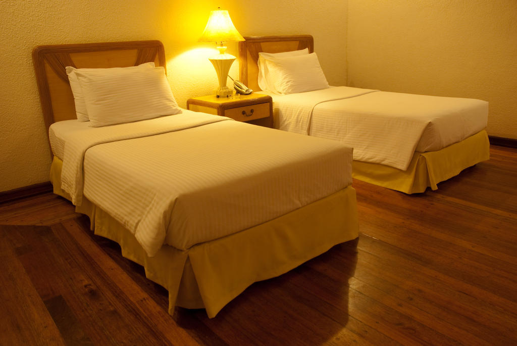 Sea Wind Resort Balabag  Phòng bức ảnh